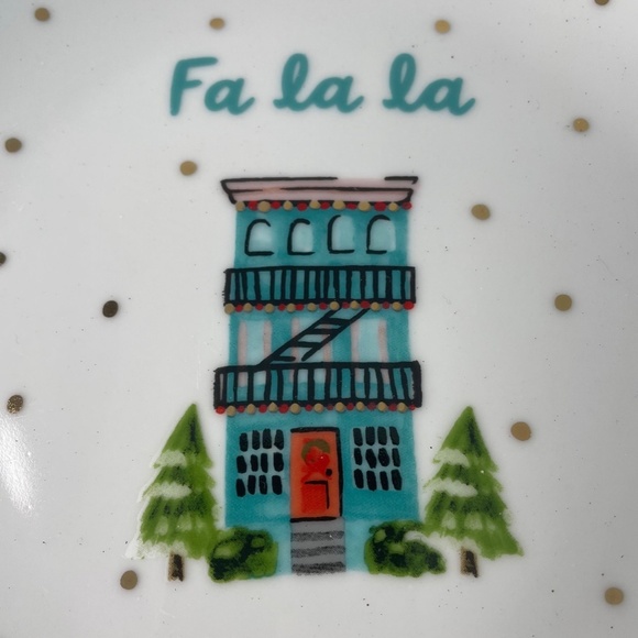 SALE - Pair of Christmas Plates - Picture 2 of 2